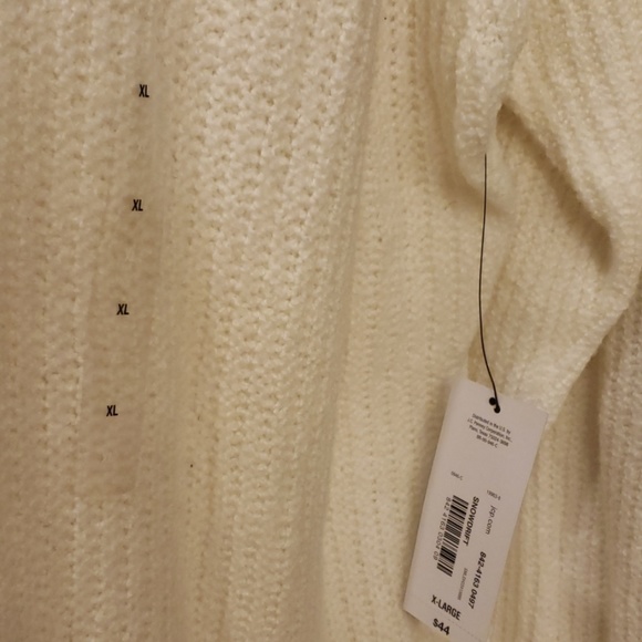 "New" White Long Sleeved Sweater - Picture 2 of 3